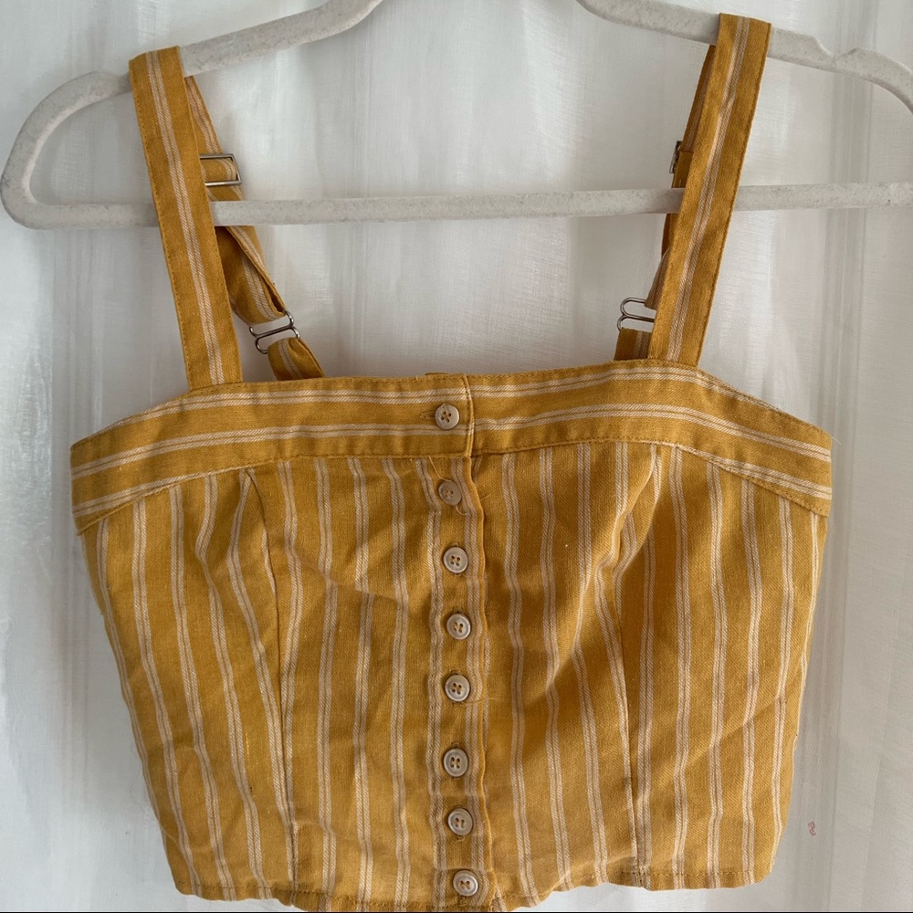 yellow and white striped crop top with buttons! no stains